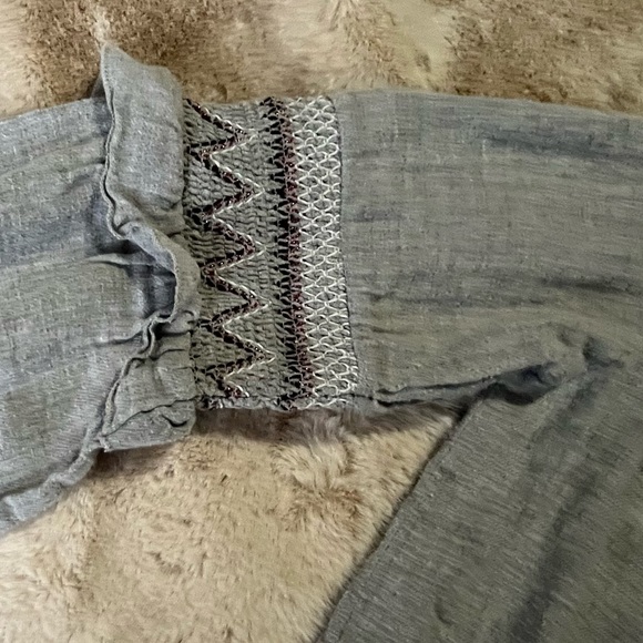 Zara embroidered blouse size M - Picture 3 of 8